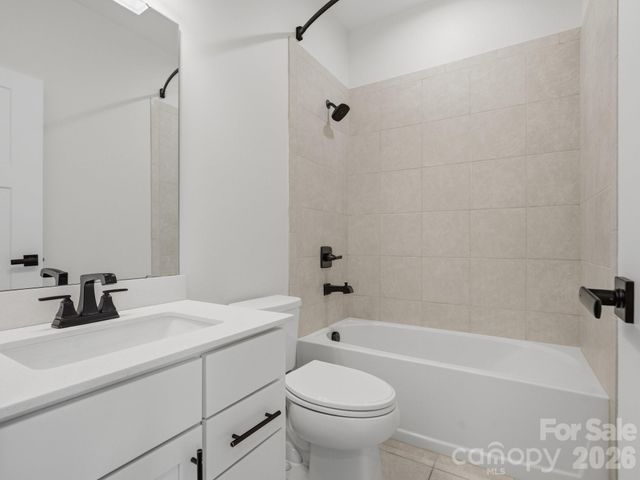 108 Helm Lane A, Mooresville, NC 28117