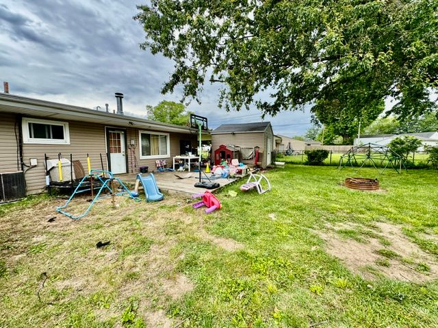 2214 Wrenwood Road, Springfield, OH 45505