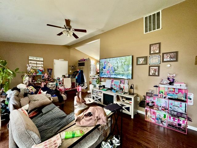 2214 Wrenwood Road, Springfield, OH 45505