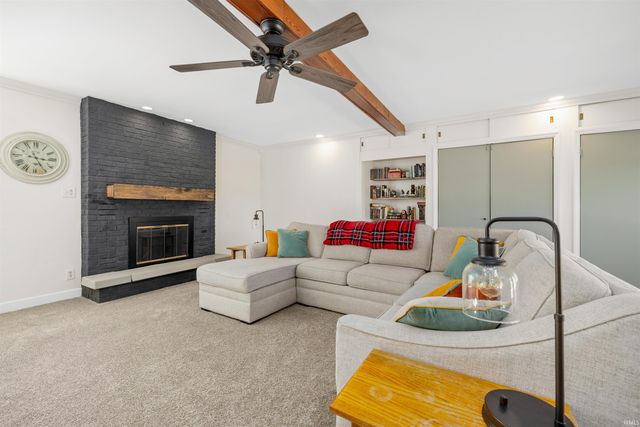 4193 Buesching Drive, Fort Wayne, IN 46815