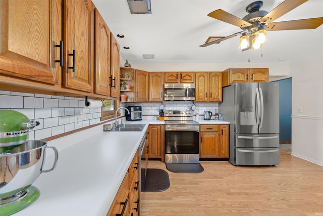 4193 Buesching Drive, Fort Wayne, IN 46815