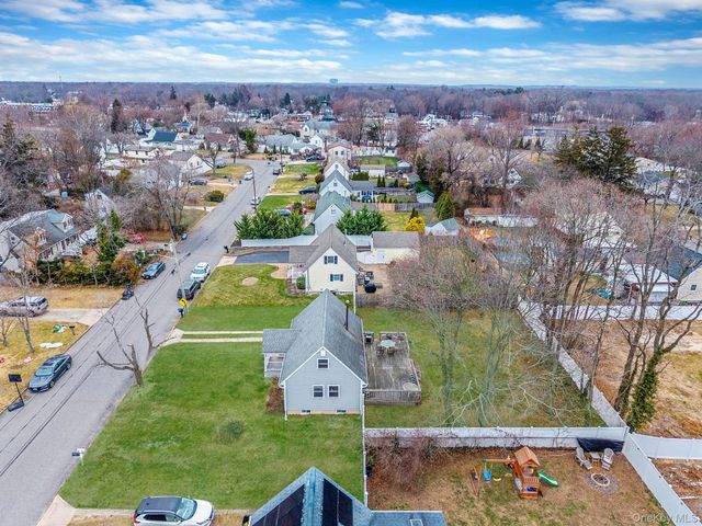 11 Dianne Avenue, Centereach, NY 11720