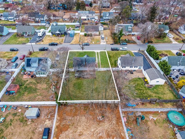 11 Dianne Avenue, Centereach, NY 11720