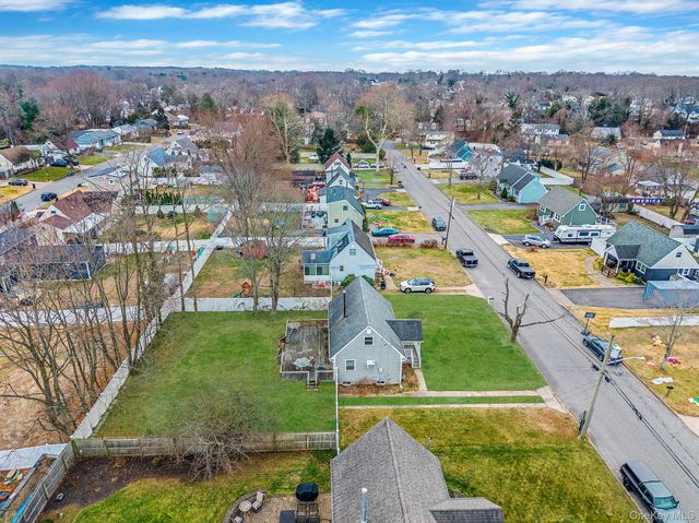 11 Dianne Avenue, Centereach, NY 11720