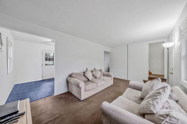 11 Dianne Avenue, Centereach, NY 11720