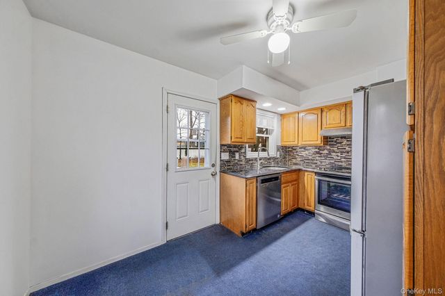 11 Dianne Avenue, Centereach, NY 11720