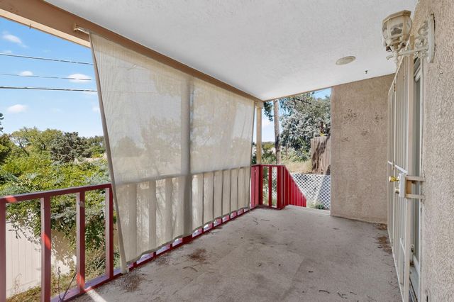 12827 Donette Court NE, Albuquerque, NM 87112