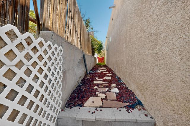 12827 Donette Court NE, Albuquerque, NM 87112