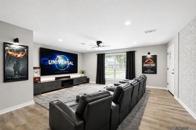 1120 E Sybil St, Gonzales, LA 70737