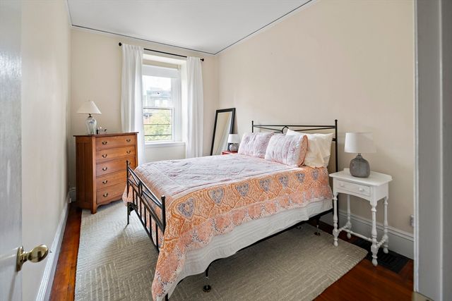 144 Marlborough 5, Boston, MA 02116