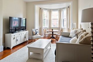 144 Marlborough 5, Boston, MA 02116
