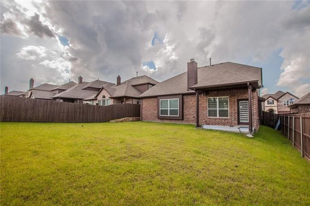 2440 Kingsgate Drive, Little Elm, TX 75068