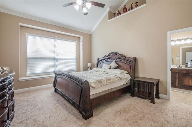 2440 Kingsgate Drive, Little Elm, TX 75068