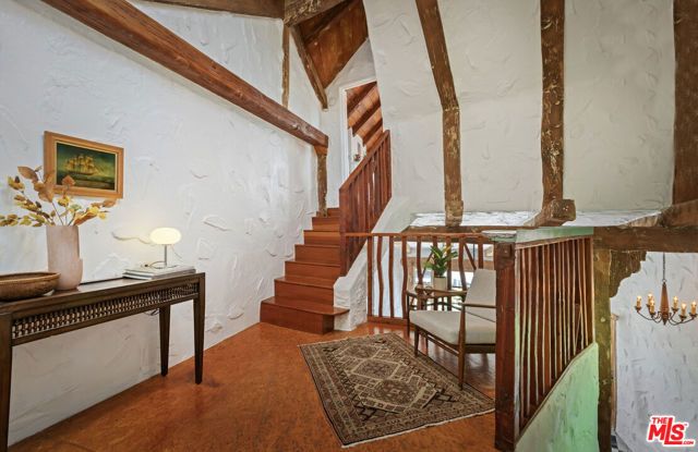 4213 Glenmuir Avenue, Los Angeles, CA 90065