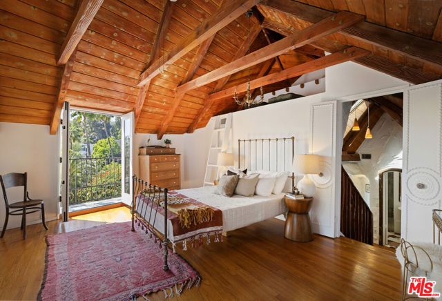 4213 Glenmuir Avenue, Los Angeles, CA 90065