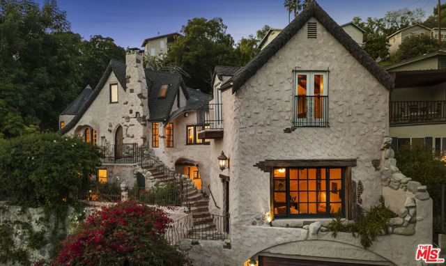 4213 Glenmuir Avenue, Los Angeles, CA 90065