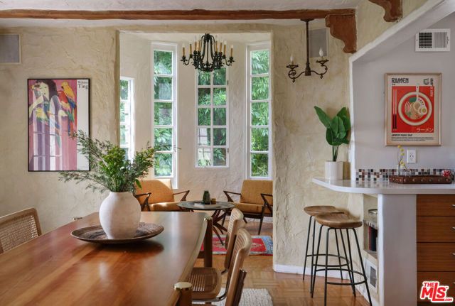 4213 Glenmuir Avenue, Los Angeles, CA 90065