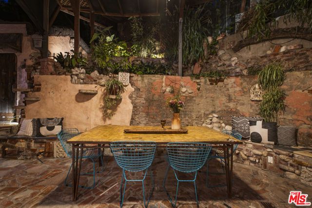 4213 Glenmuir Avenue, Los Angeles, CA 90065