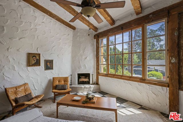 4213 Glenmuir Avenue, Los Angeles, CA 90065