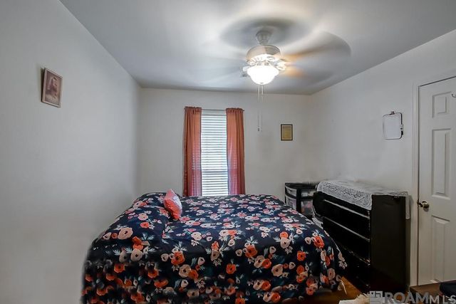 2405 Boxwood Dr, Baker, LA 70714