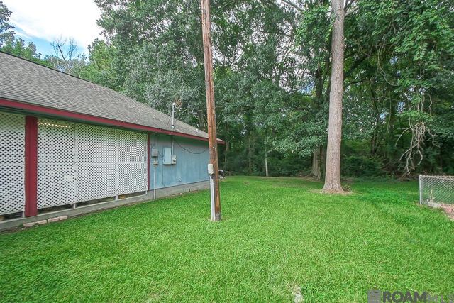 2405 Boxwood Dr, Baker, LA 70714