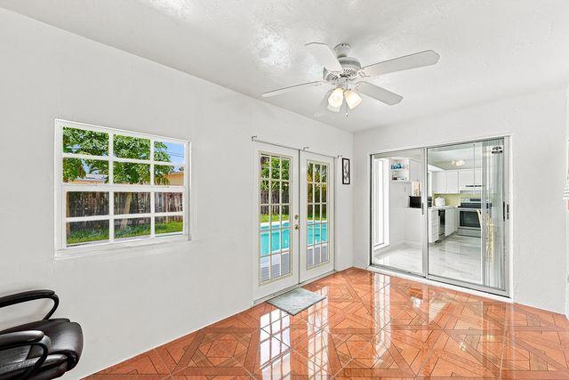 8481 NW 24TH Street, Sunrise, FL 33322