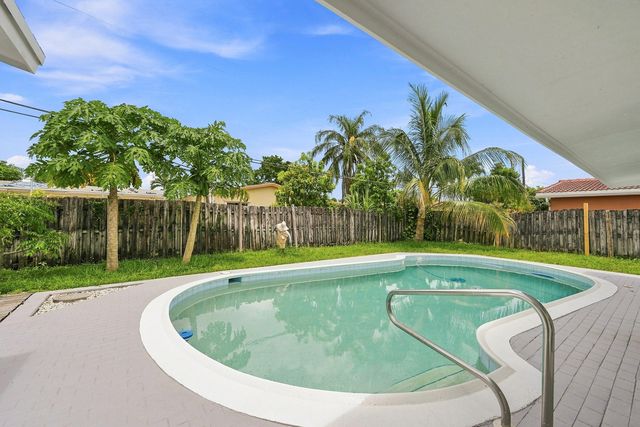 8481 NW 24TH Street, Sunrise, FL 33322