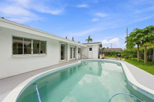 8481 NW 24TH Street, Sunrise, FL 33322