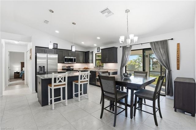 110 SE 39th ST, Cape Coral, FL 33904