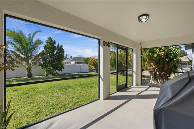 110 SE 39th ST, Cape Coral, FL 33904