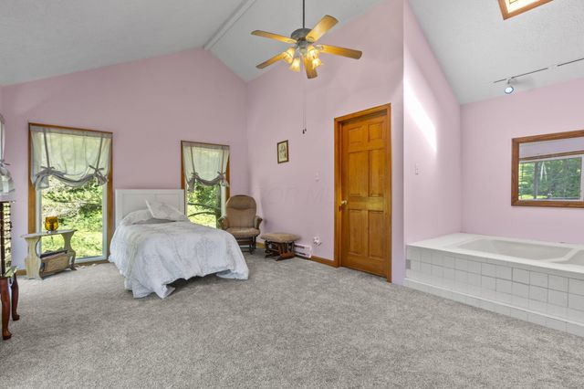 24218 State Route 328, New Plymouth, OH 45654