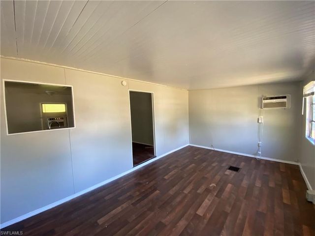 8219 McDaniel DR, North Fort Myers, FL 33917