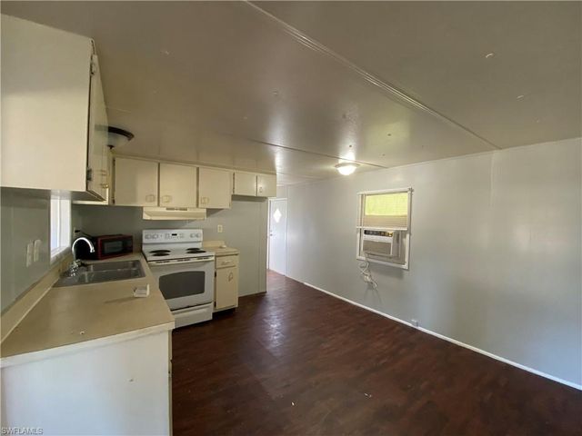 8219 McDaniel DR, North Fort Myers, FL 33917