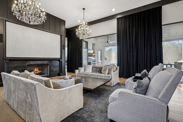 6066 Pelican Way, College Grove, TN 37046