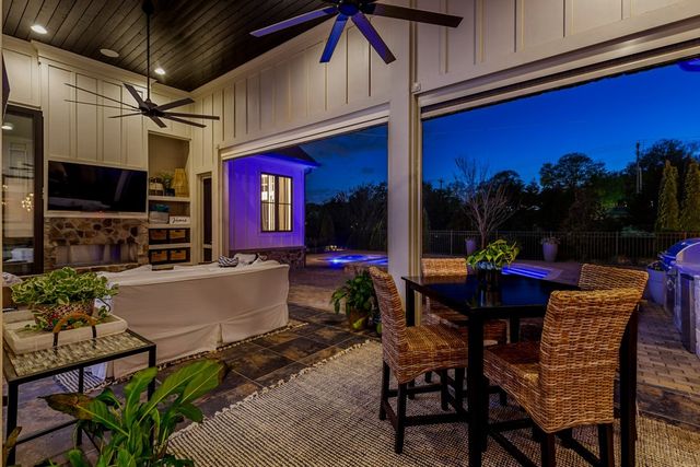 6066 Pelican Way, College Grove, TN 37046