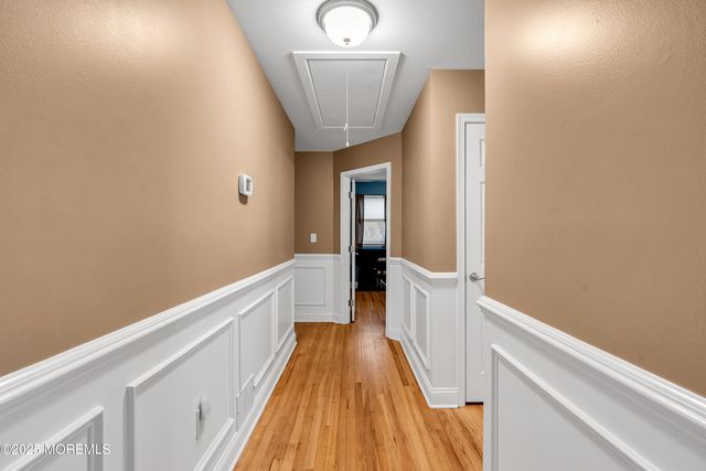17 Acorn Drive, Middletown, NJ 07748