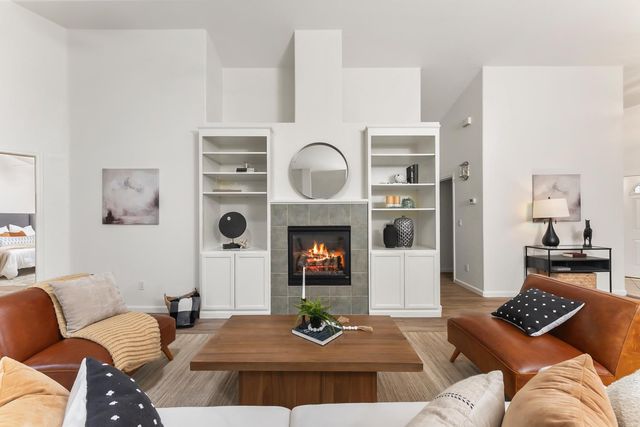 3900 Green Forest Ln, Sacramento, CA 95821