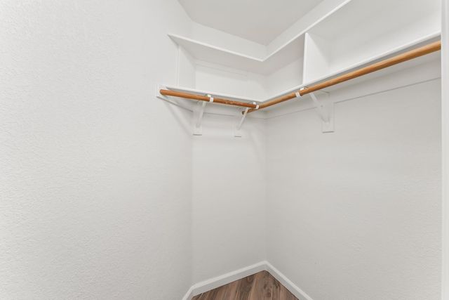 3900 Green Forest Ln, Sacramento, CA 95821