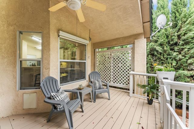 3900 Green Forest Ln, Sacramento, CA 95821