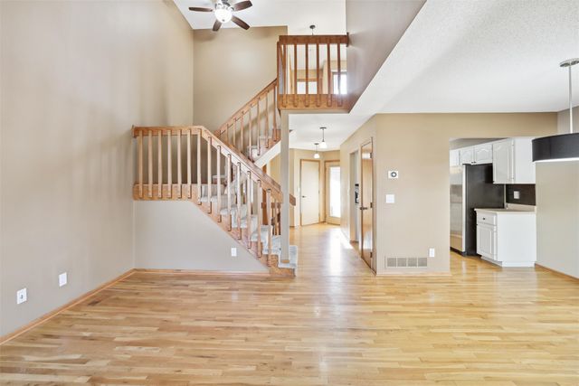 1070 50th Street 12A, West Des Moines, IA 50266