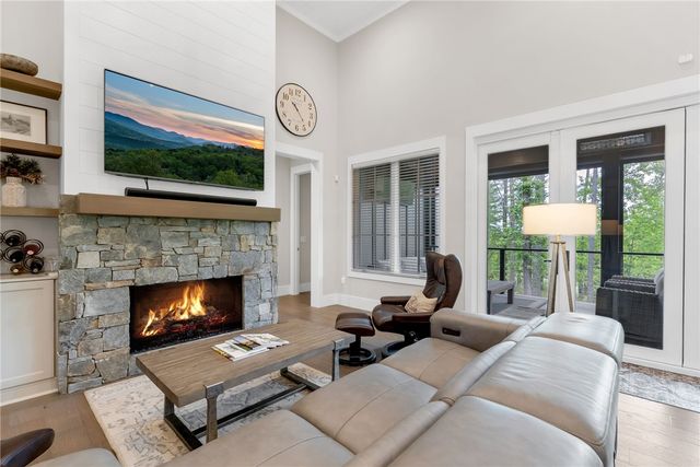 141 Forest Manor, Six Mile, SC 29682