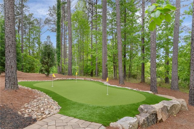 141 Forest Manor, Six Mile, SC 29682