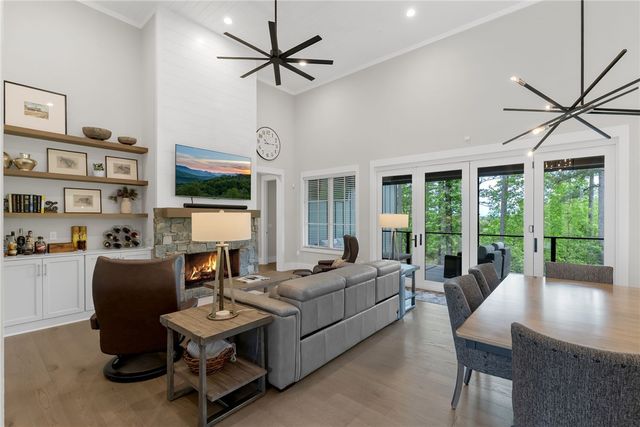 141 Forest Manor, Six Mile, SC 29682