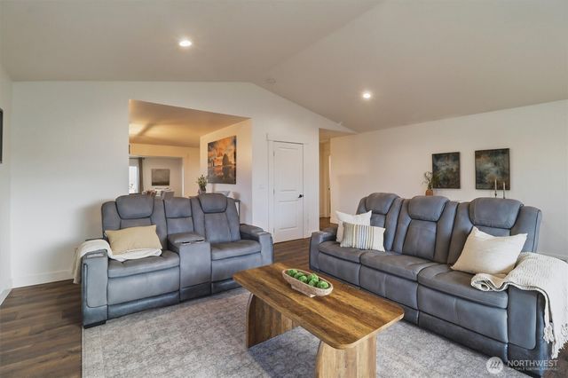 4840 Lighthouse drive, Blaine, WA 98230