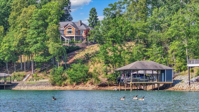 Lot 4 Sweetwater Bay DR, Penhook, VA 24137