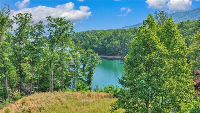 Lot 4 Sweetwater Bay DR, Penhook, VA 24137