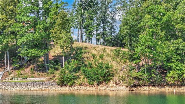 Lot 4 Sweetwater Bay DR, Penhook, VA 24137