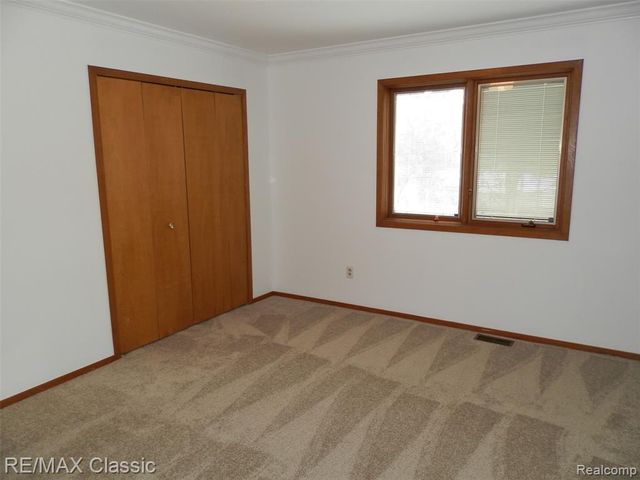 41345 Singh Boulevard, Novi, MI 48375