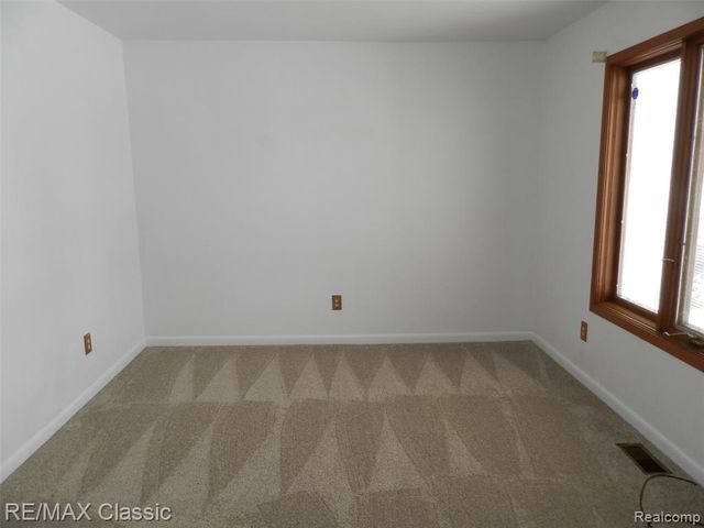 41345 Singh Boulevard, Novi, MI 48375