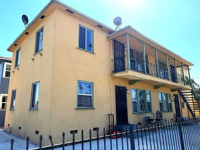 10000 State, Lynwood, CA 90262